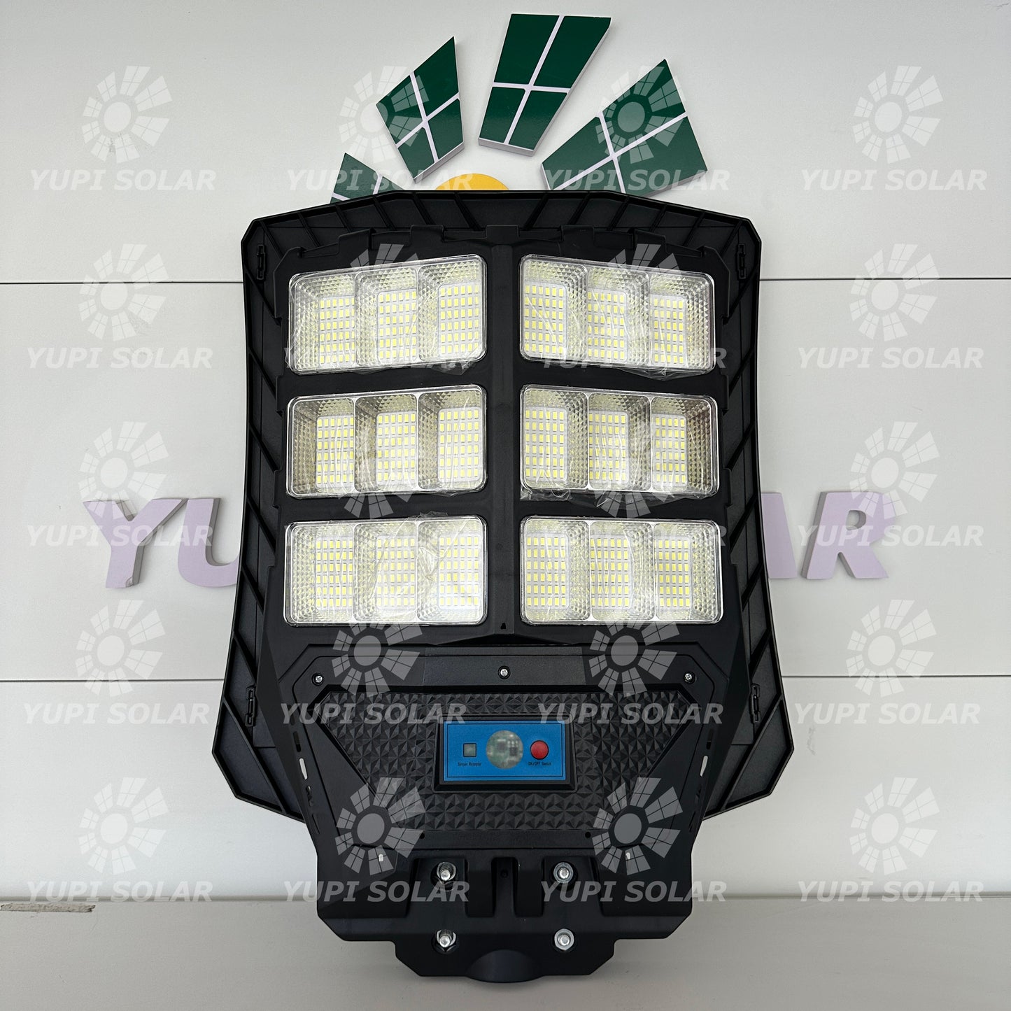 Lampara LED con panel solar incorporado de 1,000 WATTS