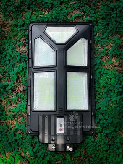 Alumbrado Profesional Panel Solar de 1,600 watts