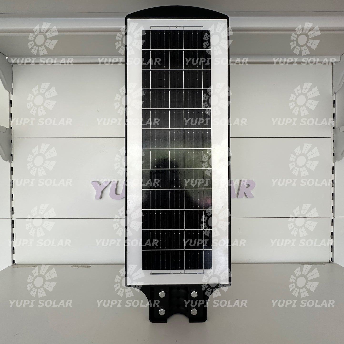 Lampara LED con panel solar incorporado 400 WATTS